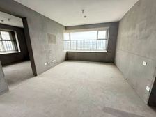 海信波尔多,南北通透西打头,带小棚 好楼层