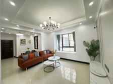 金滩商圈本地人百亩热销盘星海名城中层精装三房,地段繁华