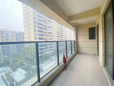 ,栖附双包加持 两梯两户大三房急售!