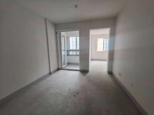 次新小区地铁1.3km。好楼层。清水毛坯一份。看房有钥匙