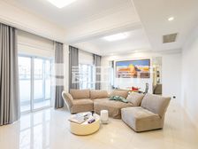 一层层高3.5米,接地,全新装,南北通透两居室,明厨明卫