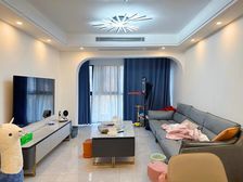 汽博中心 致悦瞰山府三房102万