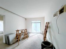 正规3房2卫 朝中庭 出门轻轨站