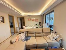 张江南新场镇-招商象屿·星耀翠湾精装全配3房2厅 南北通户型