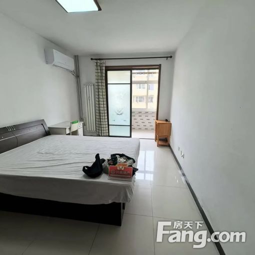 铁佛庵+二中旁边+中间层+采光好+精心装修+南北2居