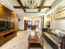 中间楼层 有电梯 装修好 车位充足 近地铁 医疗配套成熟