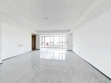 一梯一户万科翡翠长安带装修南北通透 中yang空调 湖景