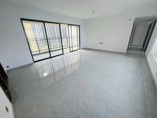 一套全新未入住过的 大阳台四房 朝南 楼层好 价格好