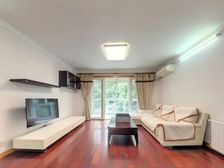 房子满五年,2002年商品房,一梯两户,小区位置优越