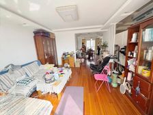 临河景观大三房视野好,带车位,楼层好,满五V一,看房随时看