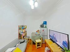 电梯房朝南非顶楼小区位置佳 产权清晰