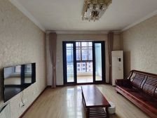 馨苑三期高层精装三房 2卫117平,双建平。楼间距宽阔,