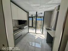 胜利大街 育英 没记录 一楼带园