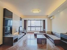 名士豪庭1区 南北 婚房 三居室 带车位 地下室 好楼层