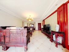 黄海明珠山庄精装修全明户型四居,高楼层,采光视野好