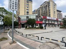 6000户社区 沿街拐角铺 89平 3商场围绕 大学旁