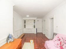 界龙花苑 南北通透 中间好楼层 出行方便 商品住宅 临地铁