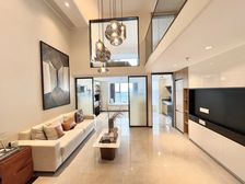 三龙湾商圈 带租2000 可商可住 民水电 送家私 来电看房