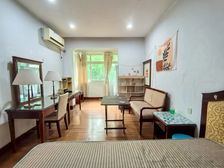 黄巴小學,纸标未用,中间楼层楼梯两房,简装修可自行设计