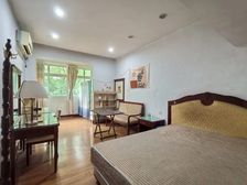 双钢路 低楼层 车可以开到楼下 小区步行房产权 纸彪未占用