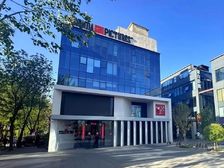 1块9特价带车位丨24空调丨精装修带家具丨采光好丨临地铁