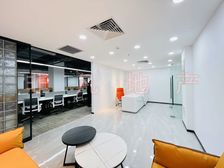 东四环5A写字楼高层正对电梯丨精装带家具东南向丨可做装修