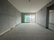 渝北区冉家坝 凯德九章大平层四房 次新小区 门口就是龙湖天街