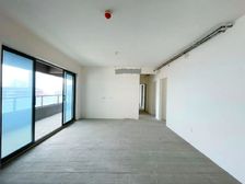 20年次新房!小区环境好!清水现房!采光充足!位置安静