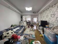 东边套 带车位 满五年 价格可谈 看房方便 不靠马路 高楼层