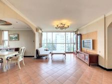 上海沙龙 3室2厅 123.94平