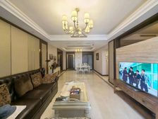 江北嘴CBD,寰宇天下天擎,精装舒适三房,业主诚心,随时看房