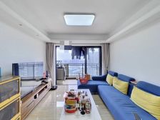 海珠湾 次新房 楼下就是滨江公园 舒适度高 业主急卖 可看房