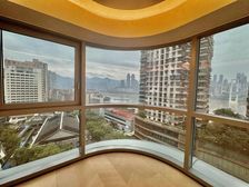 解放碑豪宅丶 高性价比房源丶瞰江视野丶空中会所游泳池