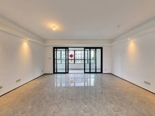 中海阅川华庭中间楼层户型方正采光好送家具家电