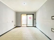 新上美景美境二期 1.5卫 朝南三室 双气地暖 中层视野好