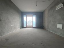 茶园新区 中国铁建万国城68号(二期)四房120万