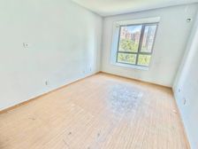 2010年品质小区,万博家园毛坯大两房,有产权车位,诚意出售