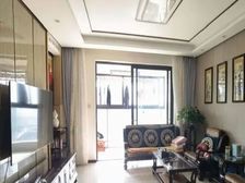 在寂静中品味,在喧闹中生活,此房深情并茂!品质小区
