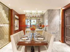 全维配套环伺左右,鲁能公馆现房——畅享一站式便利生活。