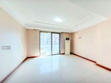 海尔绿城百合园北区小高层 大三室中间楼层精装 价急售