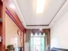 崇和花园 四房 精装 包税费 南向 中层 送车位 价格可谈