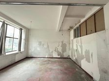 3层别墅,纯毛坯好设计,带汽车库,车位,宝龙地铁口0距离