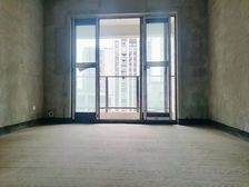 轻轨就在小区门口 次新小区 2梯2户 价格美丽