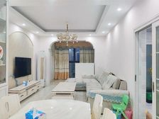 渝北区 爱琴海商圈旁 次新小区盈田金开里 三房 99.8万