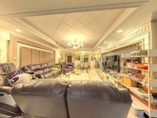 四海逸家二期 成都二手房都有 中介费2000元,包干