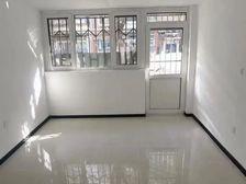 零 紧邻水上 地铁3号线 精装两室带院 可罗湖能贷款