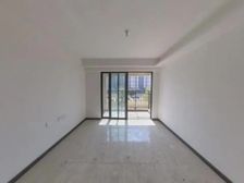 万科城市之光 首付32万 精装三房 南向望花园 随时可看房