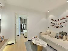 精装朝南一房 地.铁上盖 位置好 超诚意 有钥匙 方便看