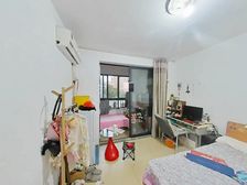 川沙 心圆东苑 一手动迁 川中玖年 南北通户型