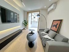 上海买房必看!豪华装修.带车位近地铁.一梯两户三房